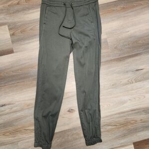 Men's Olive Green Jogger Pants